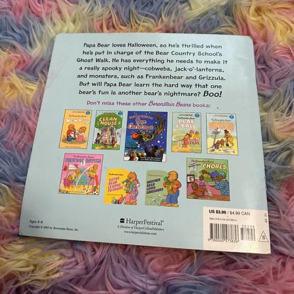 BERENSTAIN BEARS GHOST WALK BOOK - Picture 2 of 5